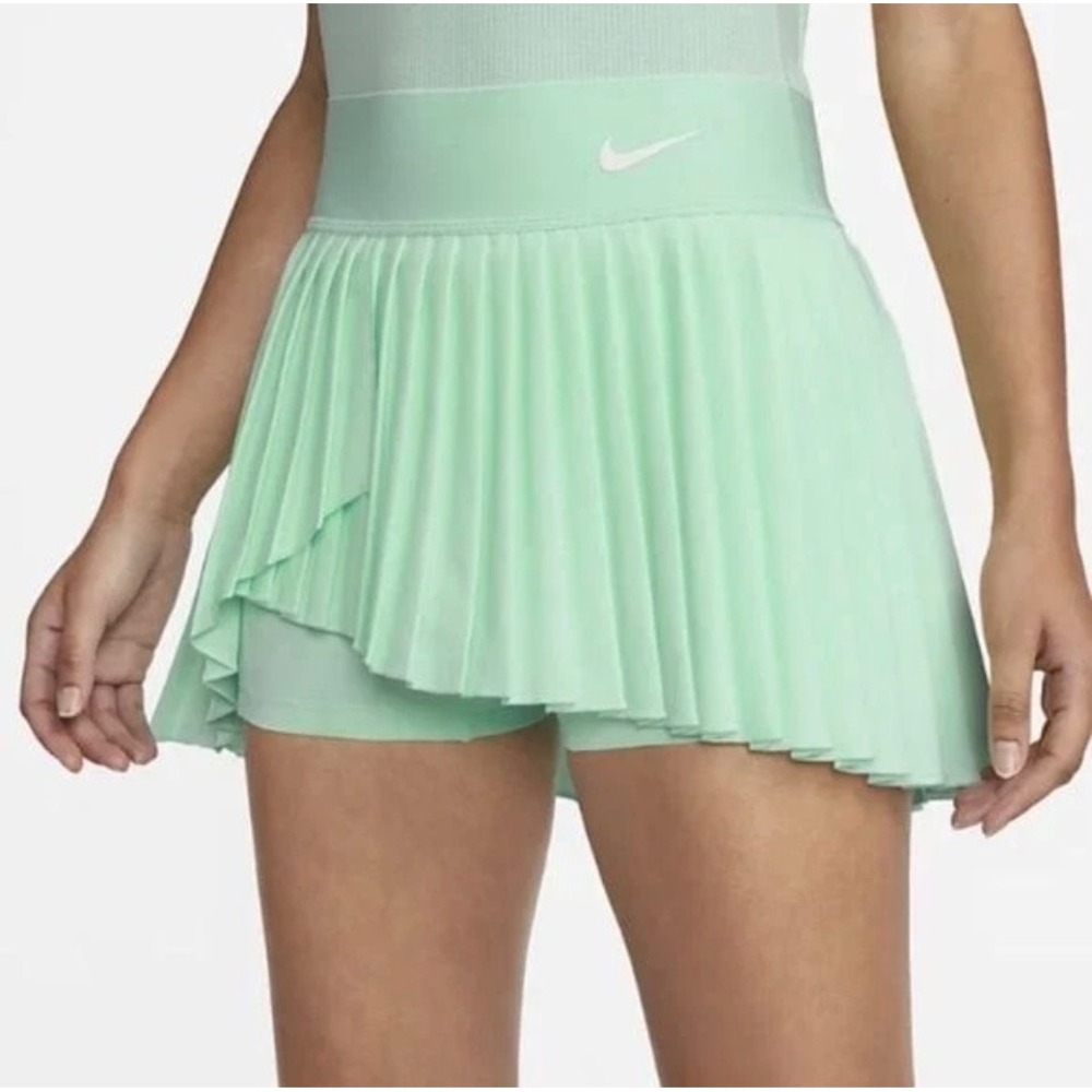 Nike Women's Mint Green Pleated Tennis Skort